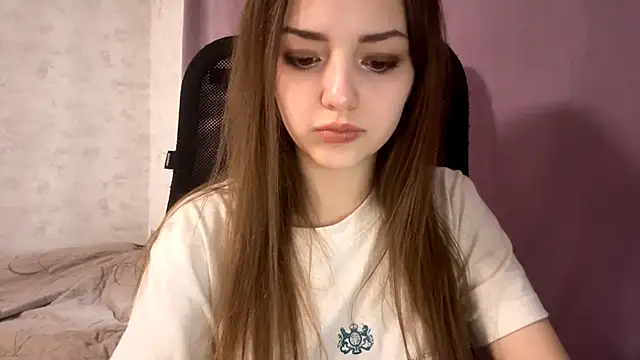 AliceStacy online show from 11/24/25, 09:09