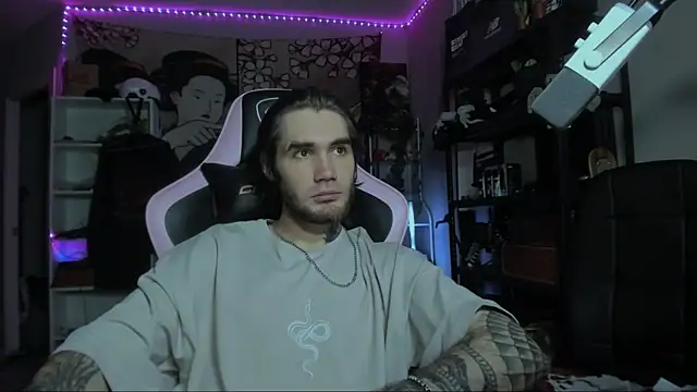 Go V Cs online show from 12/04/25, 12:03