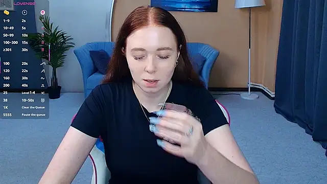 AddieOsler online show from 05/30/26, 07:44