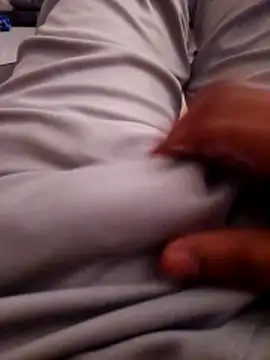 bigblackcock0111 online show from 04/13/26, 09:37