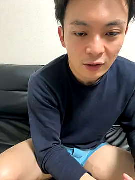 Snapshot of miyabi_yabi chatting on 11/24/25, 02:06 miyabi yabi online show from 11/24/25, 02:06