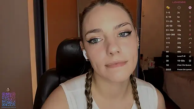 IlanaLafferty online show from 01/11/26, 06:46