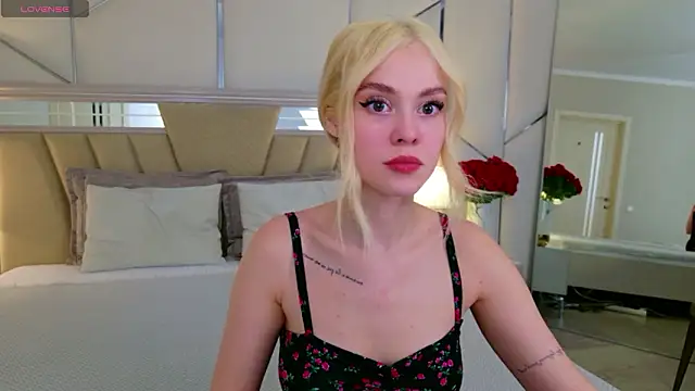 Rose Masson online show from 02/03/26, 05:38