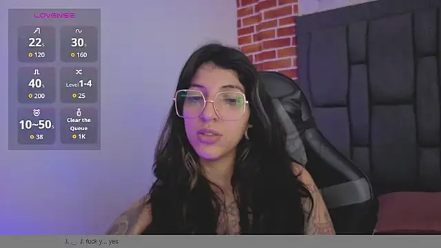 ghostwomaan online show from 11/05/25, 01:22