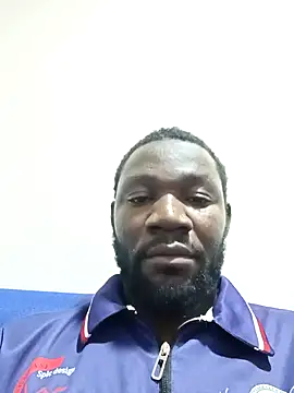 Snapshot of shoodly99 chatting on 02/26/26, 02:32 shoodly99 online show from 02/26/26, 02:32