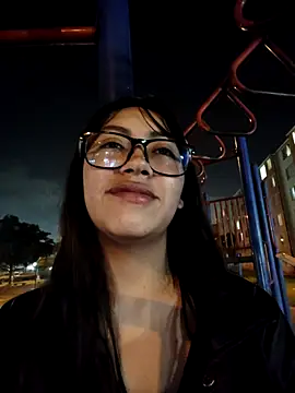 Snapshot of mangodizzy chatting on 11/09/25, 02:54 mangodizzy online show from 11/09/25, 02:54