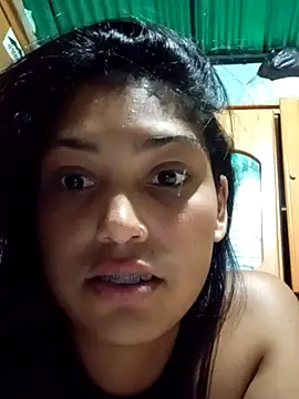 Snapshot of aleexacandy chatting on 11/09/25, 06:23 aleexacandy online show from 11/09/25, 06:23