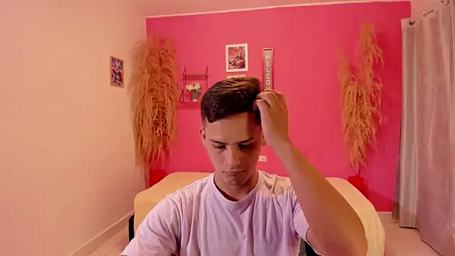 elmasmas01 online show from 11/05/25, 04:40