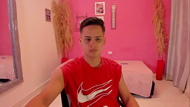 elmasmas01 online show from 11/24/25, 01:44