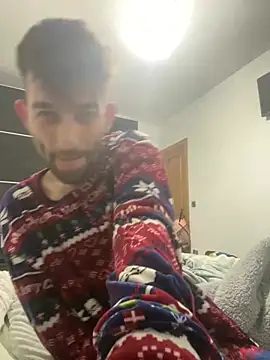 Snapshot of Dondeloquieras4 chatting on 02/19/26, 10:00 Dondeloquieras4 online show from 02/19/26, 10:00