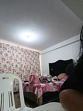 Angie milf50 online show from 05/25/26, 08:15
