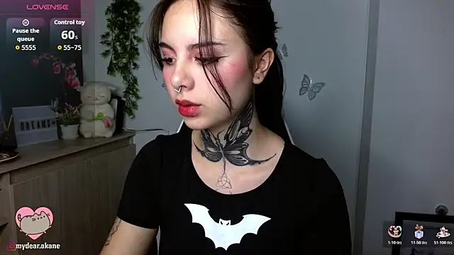 Snapshot of Akane_bellow chatting on 11/07/25, 09:15 Akane bellow online show from 11/07/25, 09:15