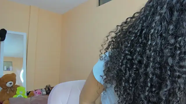 Keniia rizz online show from 03/28/26, 08:41