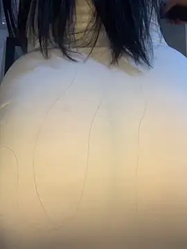 Snapshot of Im_Saraaaa chatting on 11/28/25, 02:25 Im Saraaaa online show from 11/28/25, 02:25