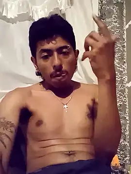 SkinniYamo online show from 04/08/26, 02:22