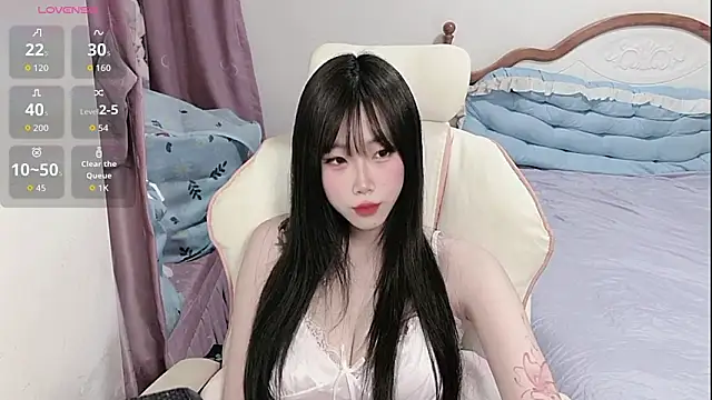 Vivian-88 online show from 05/21/26, 09:44