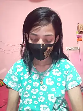 Snapshot of Harley_Queen68 chatting on 02/02/26, 07:40 Harley Queen68 online show from 02/02/26, 07:40