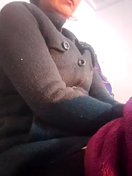 Hot-Rubyy online show from 01/17/26, 05:38