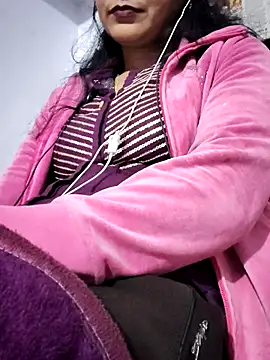 Hot-Rubyy online show from 02/07/26, 05:05