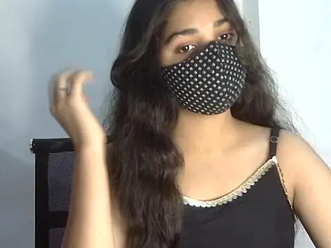 Cutie Sonam online show from 04/07/26, 05:02