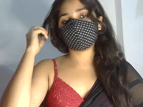 Cutie Sonam online show from 04/15/26, 07:21