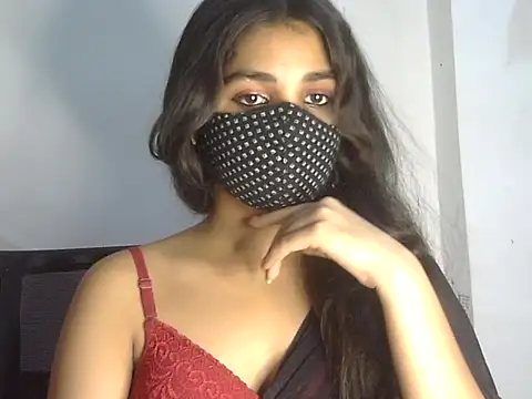 Cutie Sonam online show from 04/15/26, 07:58