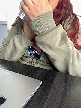 Evil kitty6 online show from 11/28/25, 04:20