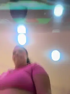 Hannahpradaa  online show from 01/11/26, 11:15