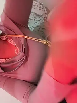 Snapshot of Soso-bigass chatting on 04/10/26, 11:37 Soso-bigass online show from 04/10/26, 11:37