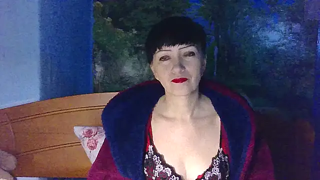 IffetLove42 online show from 02/06/26, 08:01