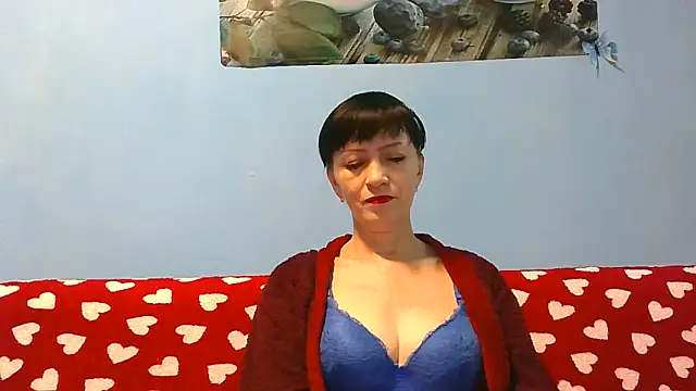 IffetLove42 online show from 05/27/26, 08:33