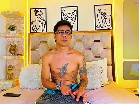 Andrew Haalls online show from 10/28/25, 12:52