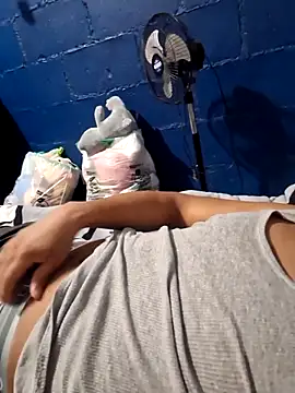 sanz957 online show from 11/30/25, 04:49