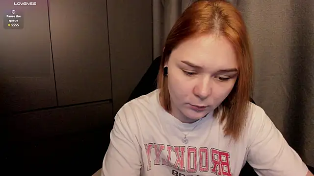 sophia lix online show from 04/04/26, 02:03