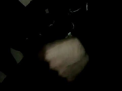 Snapshot of giovanift111 chatting on 12/14/25, 05:24 giovanift111 online show from 12/14/25, 05:24