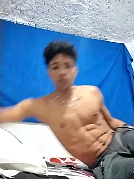 Alex Sweeting online show from 04/05/26, 06:38