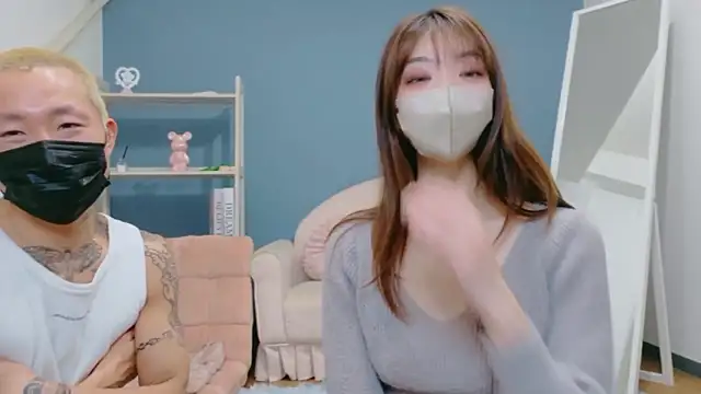 Sana-jpn online show from 04/01/26, 09:23