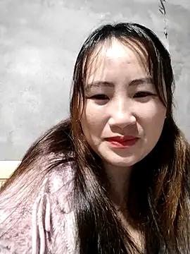 emini-xx online show from 11/24/25, 01:11