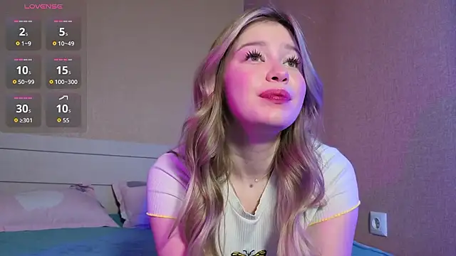 Snapshot of pawsclawss chatting on 02/28/26, 06:14 pawsclawss online show from 02/28/26, 06:14