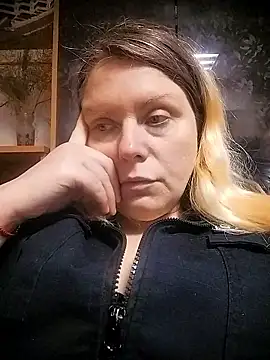 Lana-murr online show from 01/14/26, 08:42