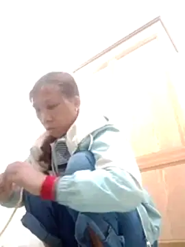 Snapshot of bella-la chatting on 02/01/26, 07:18 bella-la online show from 02/01/26, 07:18