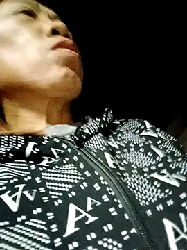 Snapshot of bella-la chatting on 02/08/26, 09:13 bella-la online show from 02/08/26, 09:13