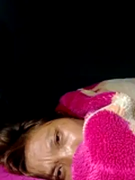 Snapshot of bella-la chatting on 02/25/26, 03:10 bella-la online show from 02/25/26, 03:10