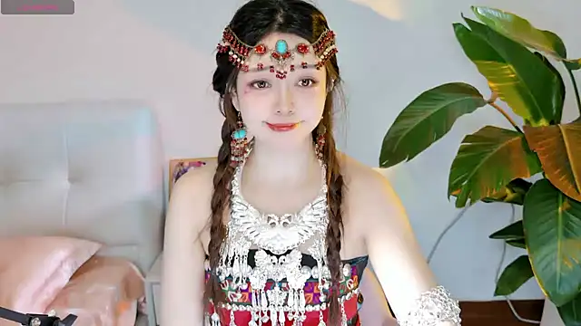 Yiluo95 online show from 07/15/26, 04:56