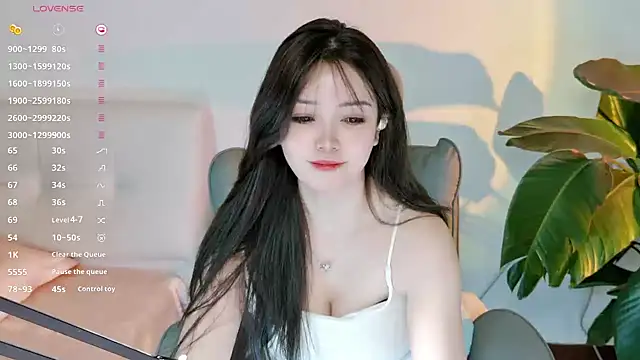 Yiluo95 online show from 07/23/26, 10:13