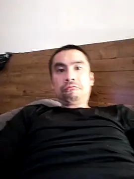 Stronggdragon85 online show from 06/04/26, 11:27