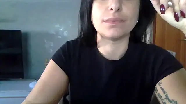 4clarissa online show from 11/05/25, 08:14