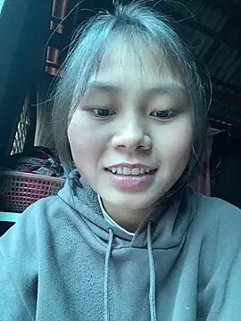 Sophia-123 online show from 12/15/25, 02:05