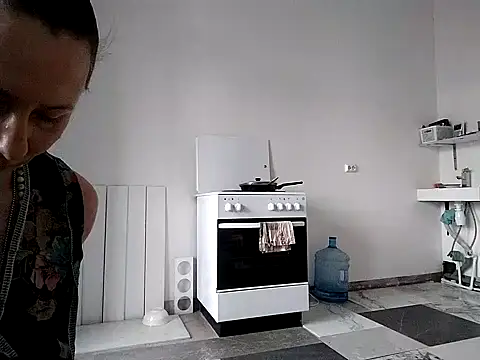 Anneta280671 online show from 04/08/26, 08:14