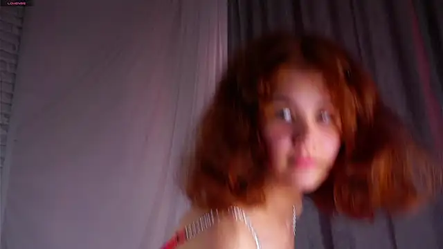 YettaCalabria online show from 06/17/26, 02:18